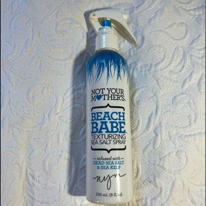 Not Your Mothers Beach Babe Wavy Spray LIKE NEW
